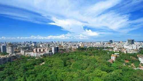 青島造濱海新城 成功摘"國家森林城市"桂冠