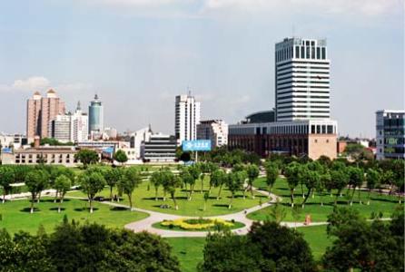 唐山:遷安高新區勇當轉型發展的排頭兵