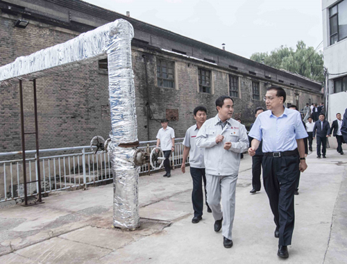 李克強：加快新舊動能轉換促進經濟轉型升級